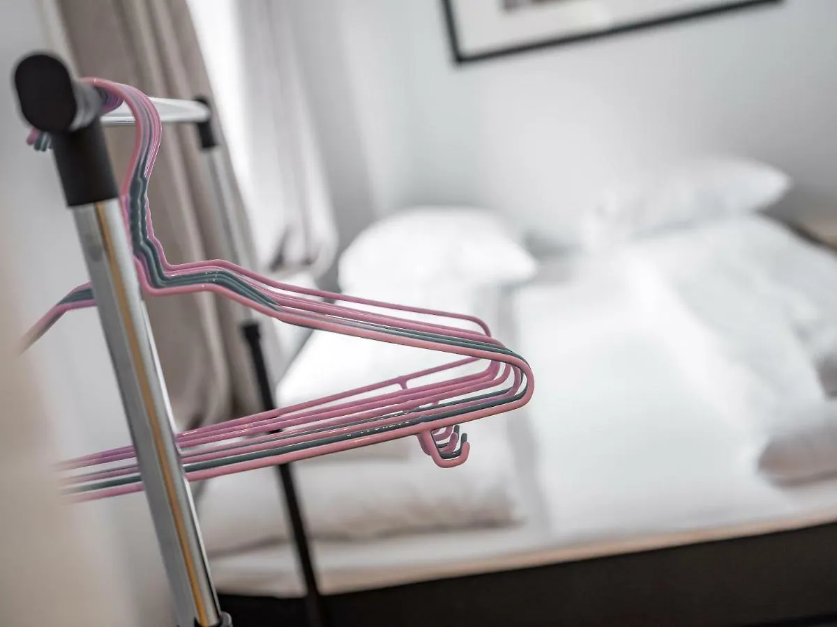 Engen Apartments 베르겐 0*,